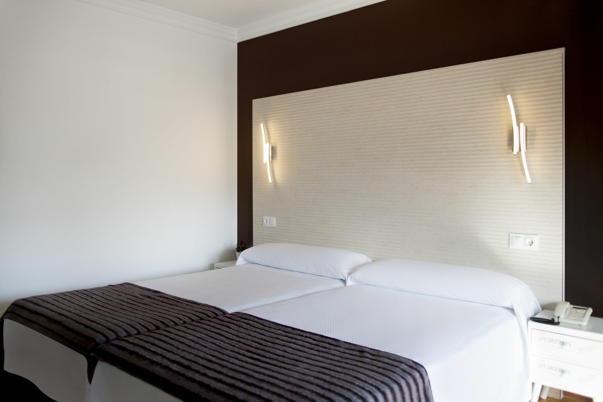 Hostal Alhambra - Adults Only Nerja Exterior foto